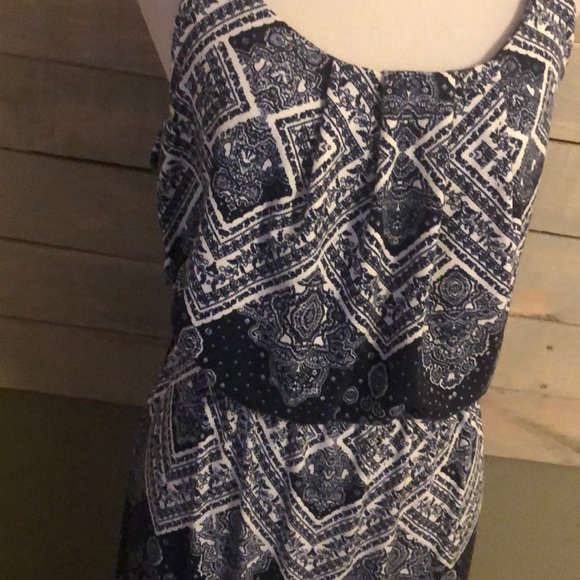 Luscious Dress - Picture 2 of 4